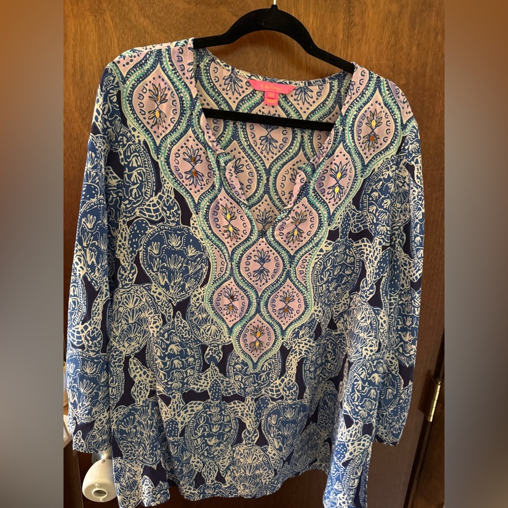 Lilly Pulitzer Navy Blue Tunic with Pink and Green Embellished V-Neck